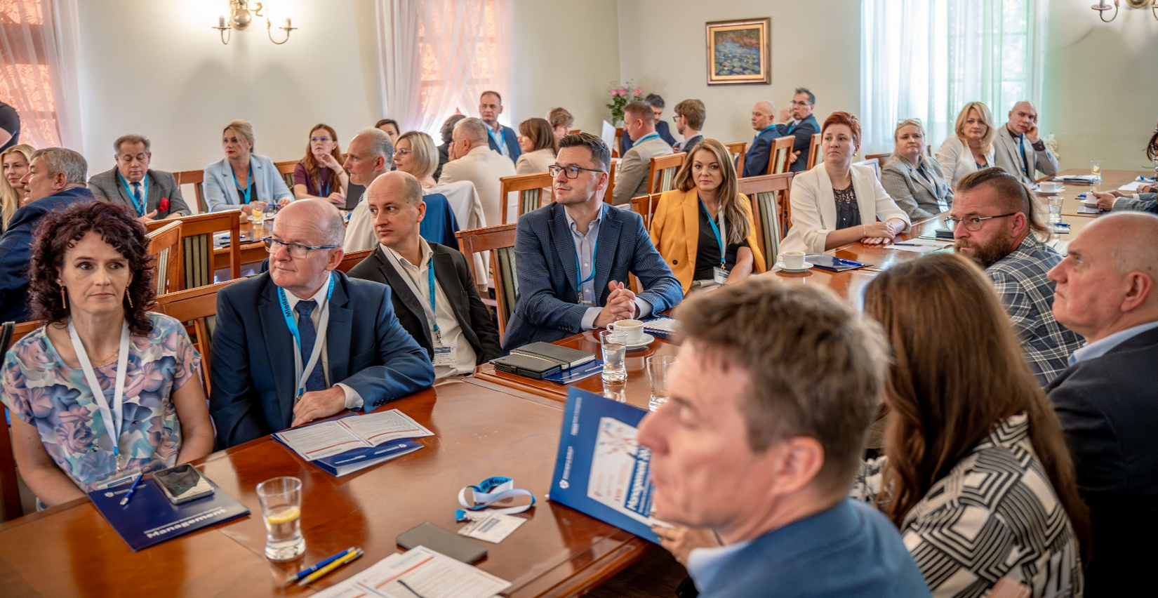 Debata podczas konferencji